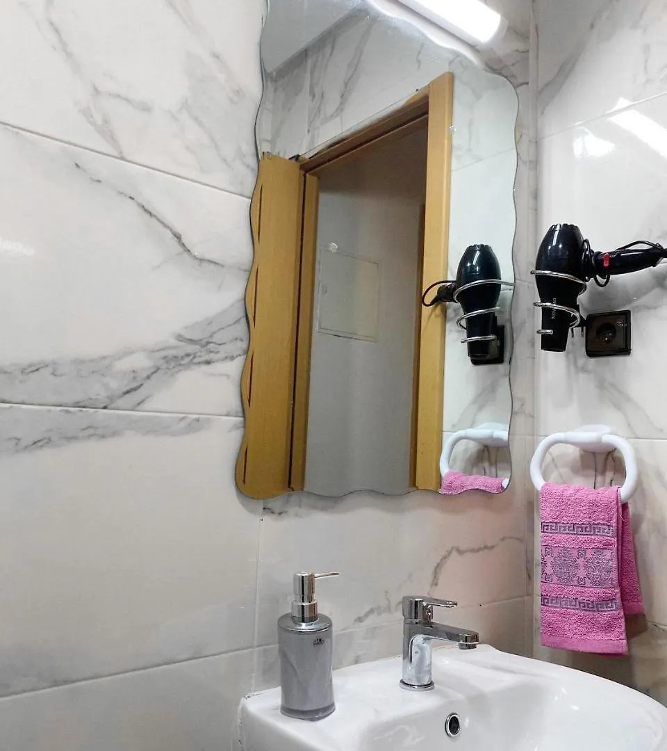 Entire Condo Hosted By Fouzia Агадир